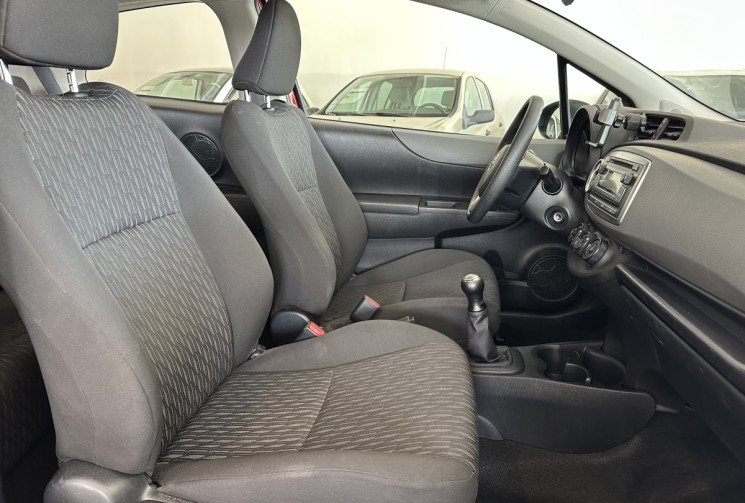Toyota Yaris  1.0 VVT-i Tendance 69 / Très peu kilométré / Climatisation