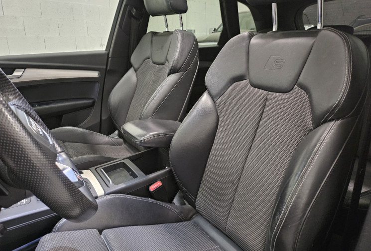 Audi Q5 35 tdi quattro stronic S line / cockpit / T.O / suivi audi / 1° main / origine france