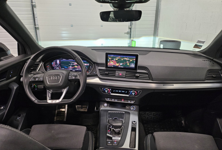 Audi Q5 35 tdi quattro stronic S line / cockpit / T.O / suivi audi / 1° main / origine france