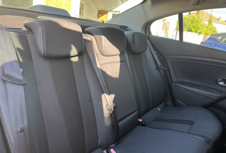 Renault FLUENCE 1.5 dCi FAP Dynamique EDC eco