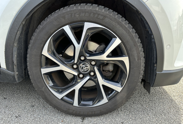 Toyota C-HR  I 1.8 VVT-i 122CV  Hybrid 2WD CVT GRAPHIC