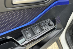 Toyota C-HR  I 1.8 VVT-i 122CV  Hybrid 2WD CVT GRAPHIC