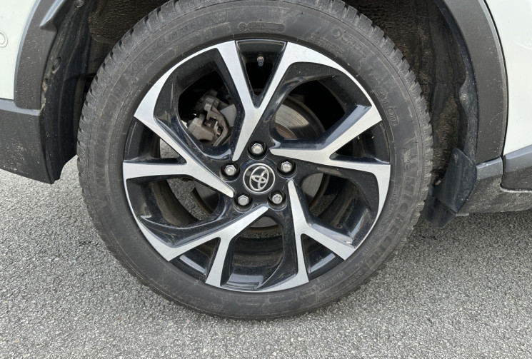 Toyota C-HR  I 1.8 VVT-i 122CV  Hybrid 2WD CVT GRAPHIC