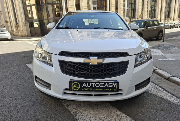 Chevrolet CRUZE 1.6i 124 CH LS PLUS 23700 kms 1ere main