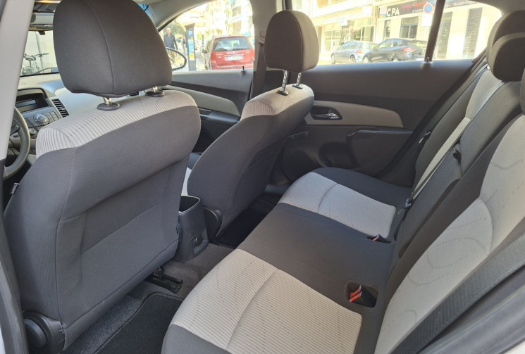 Chevrolet CRUZE 1.6i 124 CH LS PLUS 23700 kms 1ere main