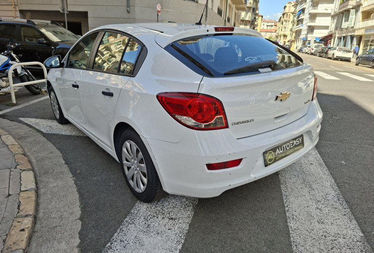 Chevrolet CRUZE 1.6i 124 CH LS PLUS 23700 kms 1ere main