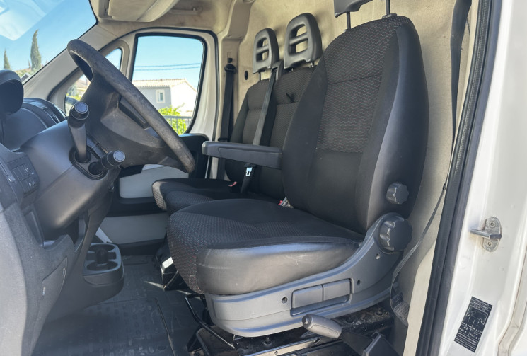 Peugeot Boxer Fg II 330 L1H1 2.0 BlueHDi 110 Premium