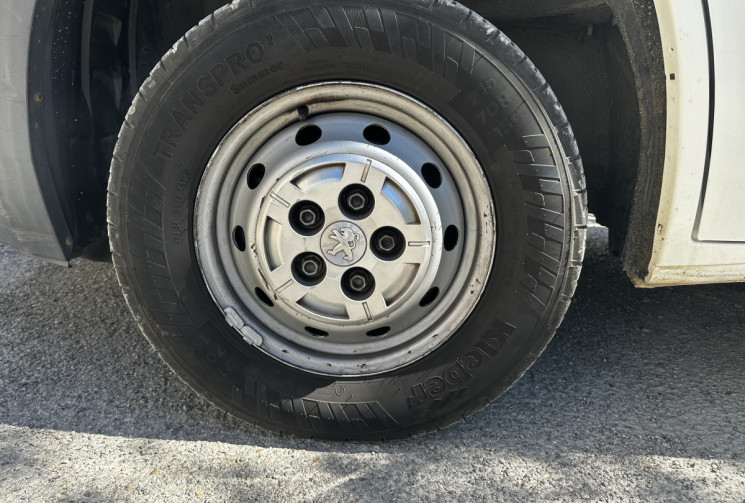 Peugeot Boxer Fg II 330 L1H1 2.0 BlueHDi 110 Premium