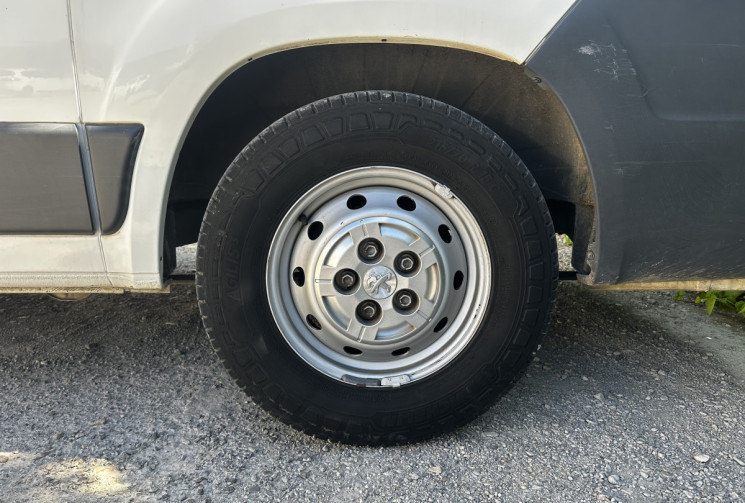 Peugeot Boxer Fg II 330 L1H1 2.0 BlueHDi 110 Premium