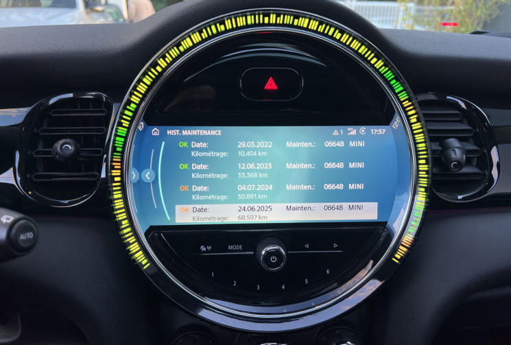 Mini Cooper 1.5 136 BVA7 Camden / 1ère Main / Toit Ouvrant / Carplay / Caméra 