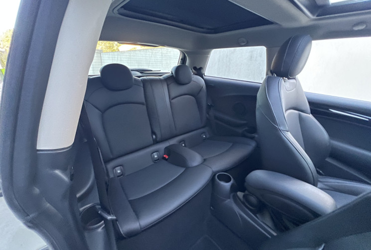 Mini Cooper 1.5 136 BVA7 Camden / 1ère Main / Toit Ouvrant / Carplay / Caméra 