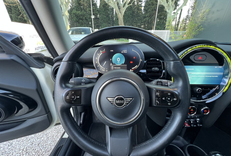 Mini Cooper 1.5 136 BVA7 Camden / 1ère Main / Toit Ouvrant / Carplay / Caméra 