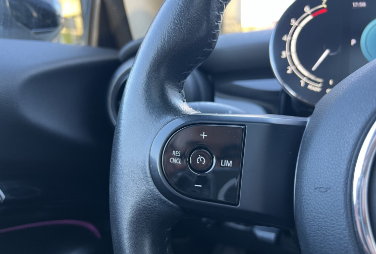 Mini Cooper 1.5 136 BVA7 Camden / 1ère Main / Toit Ouvrant / Carplay / Caméra 
