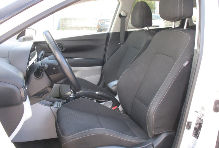 Hyundai I20  1.0 T-GDI 100 CEATIVE HYBRID 48V  + camera de recul + carplay