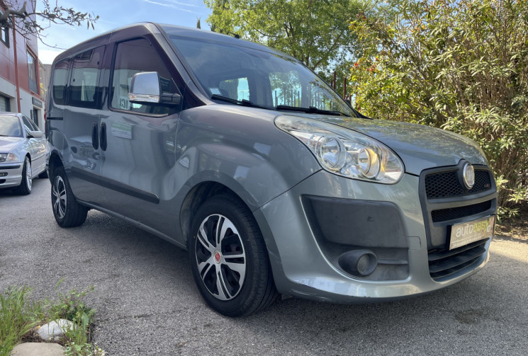 FIAT DOBLO 1.6 Multijet 16v 105ch DPF Panorama / Suivi d'entretien / CT ok