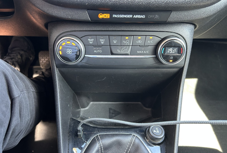 Ford Fiesta 1.0 EcoBoost 100 cv Titanium