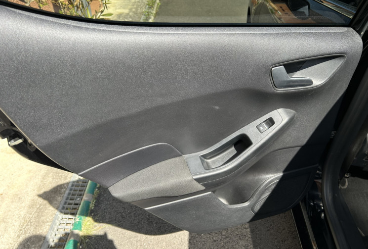 Ford Fiesta 1.0 EcoBoost 100 cv Titanium