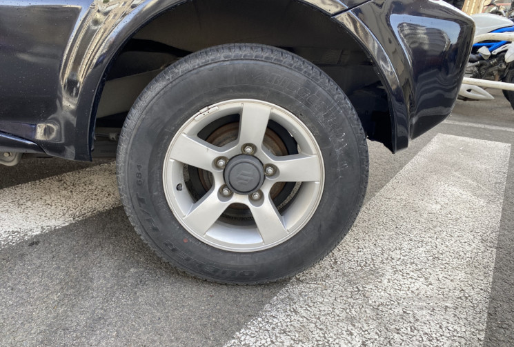 Suzuki Jimny 1.5 DDiS 4WD 86 CH  20050 KMS