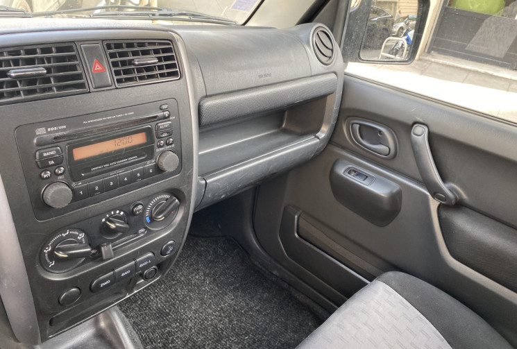 Suzuki Jimny 1.5 DDiS 4WD 86 CH  20050 KMS