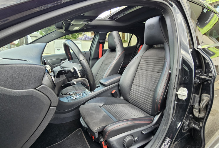 Mercedes GLA 45 AMG 381 ch 4Matic Speedshift DCT AMG