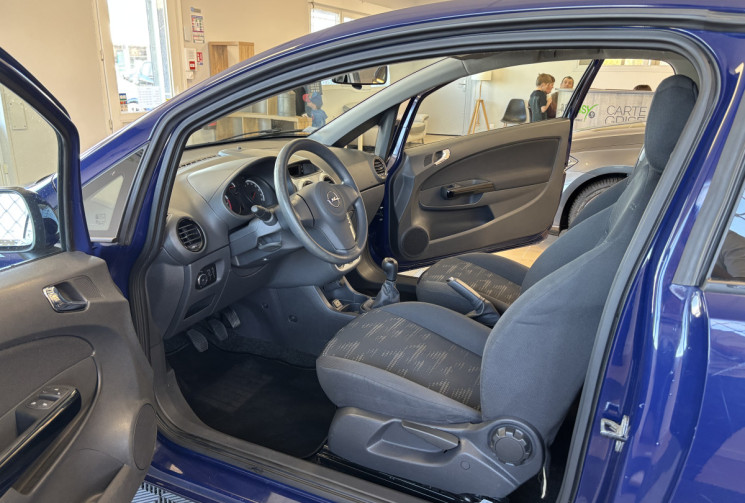 Opel Corsa PHASE 2 1.0 I 12V 65