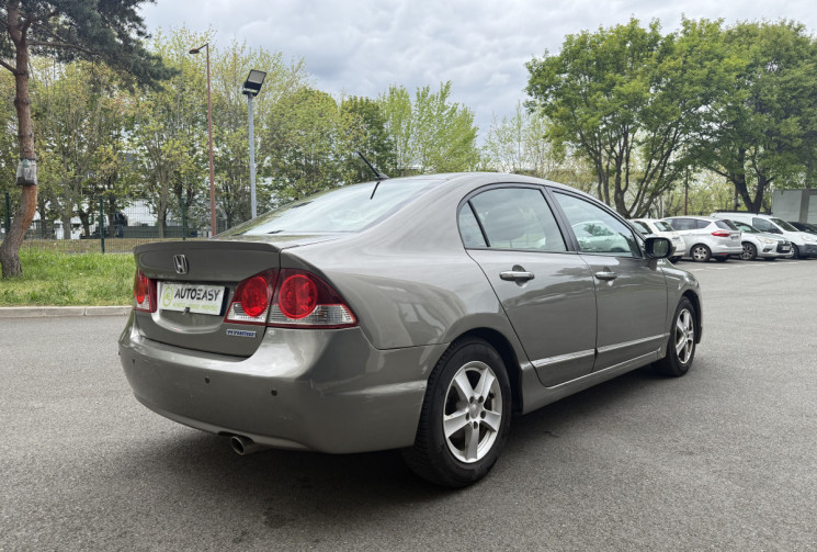 Honda Civic 1.3 IMA HYBRID 4P