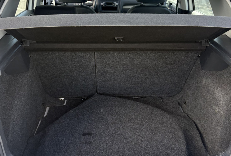 Volkswagen Golf VI 6 Trendline 1.6 TDI 105cv / 1ere main / 4 portes / 