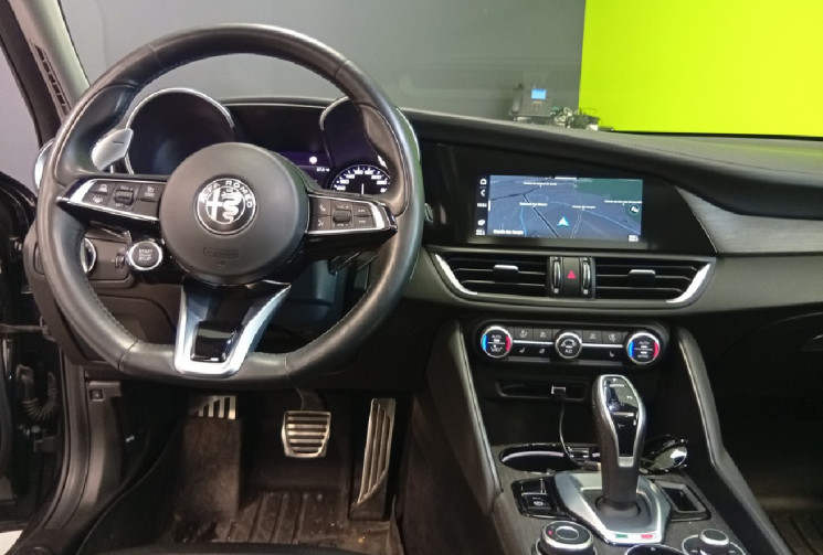 Alfa Romeo Giulia 2.0 Turbo 200 CV Finition TI 