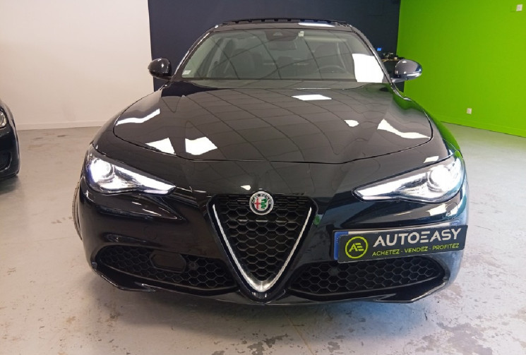 Alfa Romeo Giulia 2.0 Turbo 200 CV Finition TI 