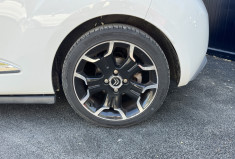 DS DS 3  Sport Chic / Attelage / Bluetooth / GPS