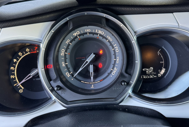 DS DS 3  Sport Chic / Attelage / Bluetooth / GPS