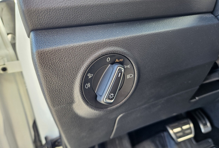 Volkswagen T-Roc 2.0 TDI 150 R-LINE DSG7 FRANCAIS FULL OPTIONS