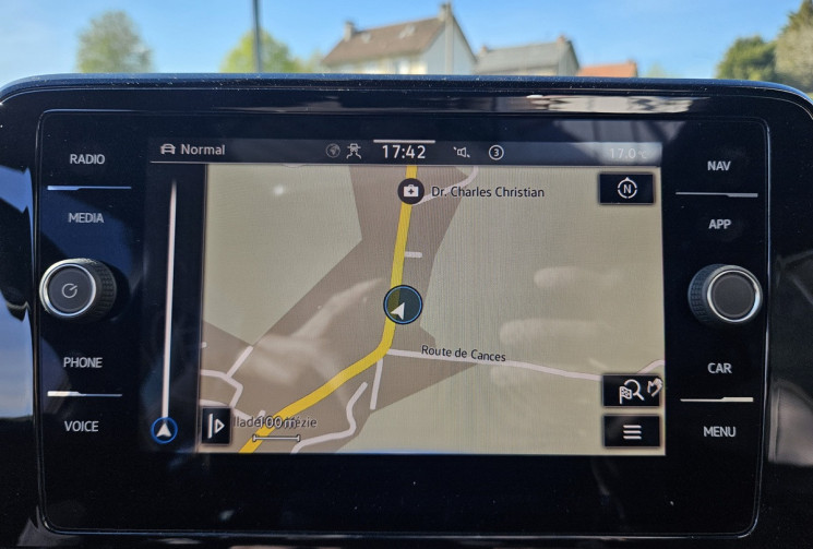 Volkswagen T-Roc 2.0 TDI 150 R-LINE DSG7 FRANCAIS FULL OPTIONS