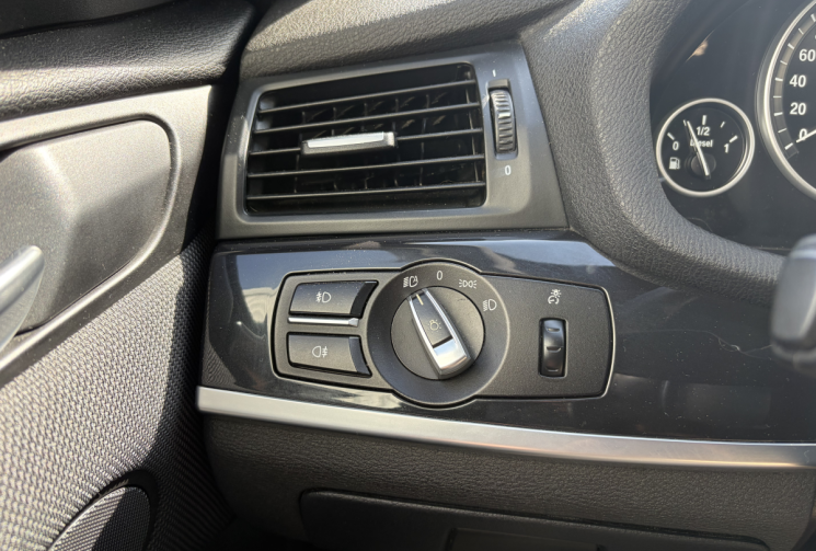 BMW X3 2.0D 184CH M Sport X Drive * Entretien BMW * Toit ouvrant * attelage 