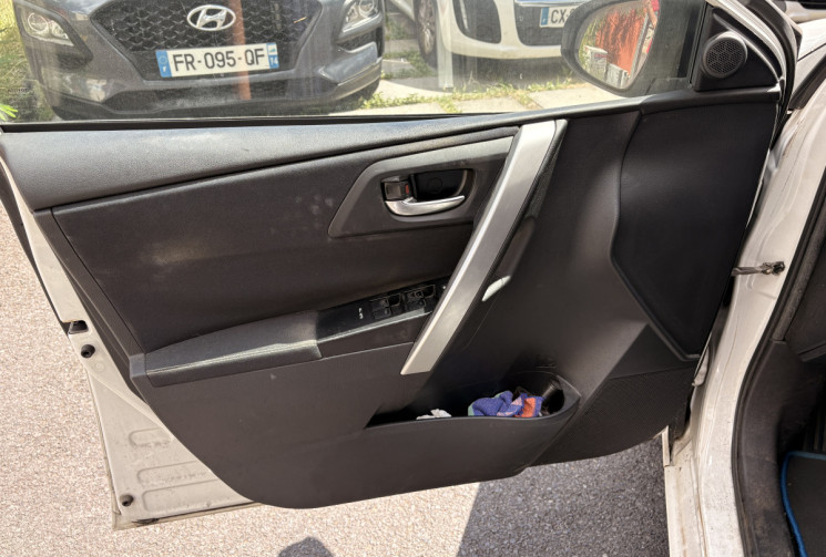 Toyota AURIS Wagon 1.8 VVT-i CVT 136cv