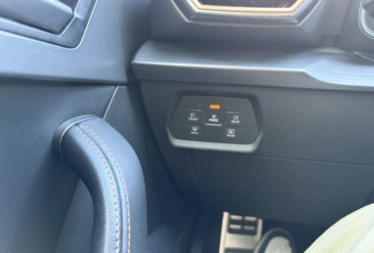 CUPRA Formentor 1.4 e-HYBRID 245ch VZ DSG6 Toit Ouvrant/Attelage Electrique/Entretien a jour