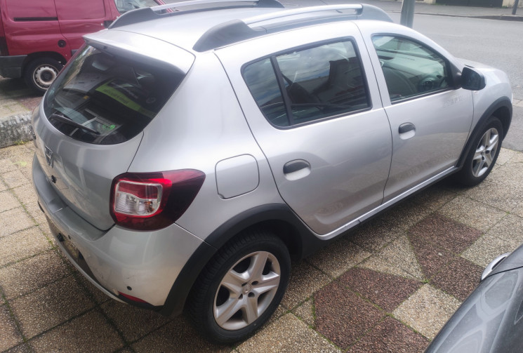Dacia Sandero stepway 0.9 tce 90ch / 1ere main