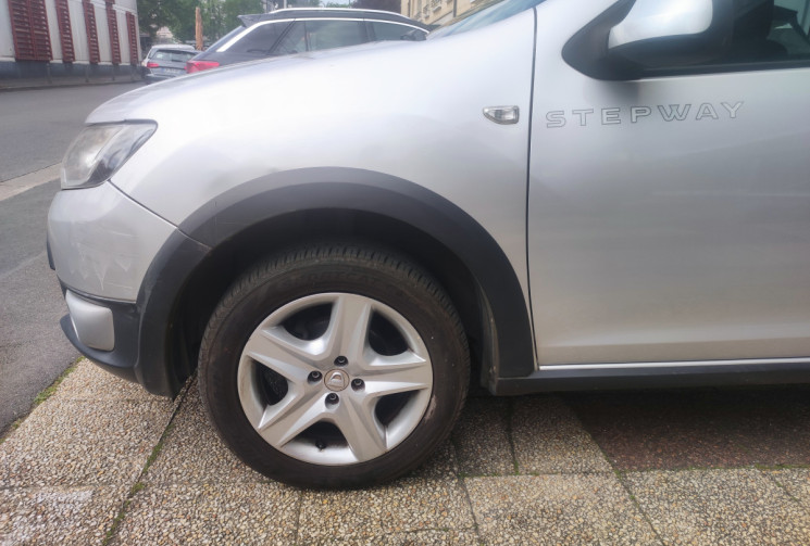 Dacia Sandero stepway 0.9 tce 90ch / 1ere main