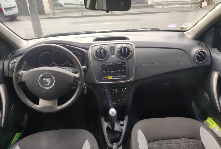 Dacia Sandero stepway 0.9 tce 90ch / 1ere main
