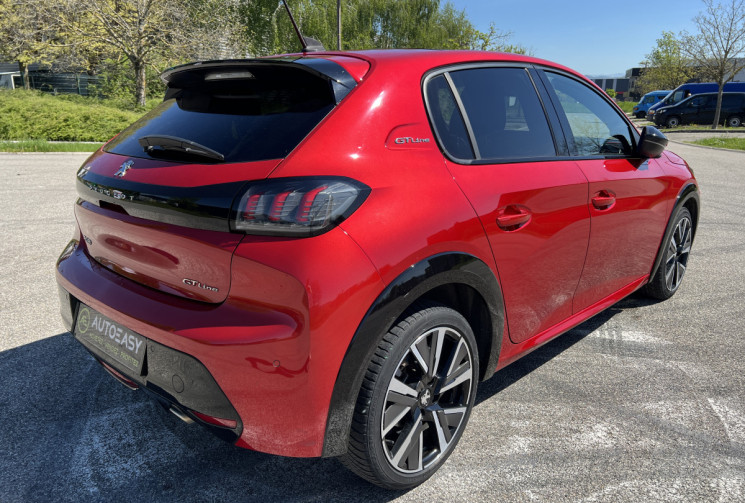 Peugeot 208  1.2 Puretech 100 GT Line / Distribution faite