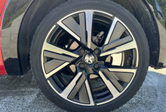 Peugeot 208  1.2 Puretech 100 GT Line / Distribution faite