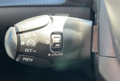 Peugeot 208  1.2 Puretech 100 GT Line / Distribution faite