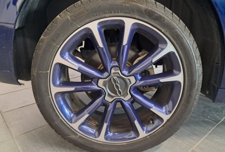 FIAT 500X 1.0 T3 120 Yacht Club Capri Dolcevita - toit ouvrant souple - suivi entretien -