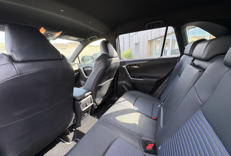 Toyota RAV4  V 2.5 VVT-iE  218 HYBRID 177 COLLECTION  / GARANTIE 12 MOIS 