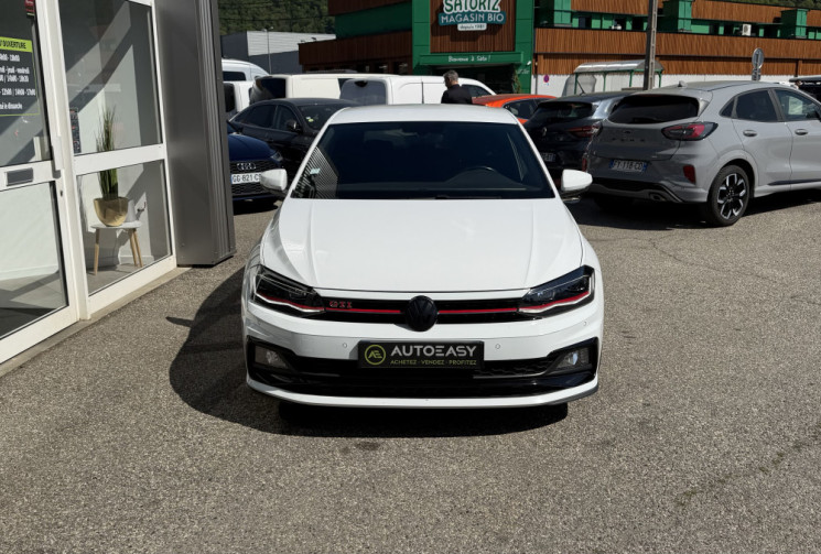 Volkswagen Polo 2.0 TSI 200 SS DSG6 GTI - CarPlay - Sièges chauffants