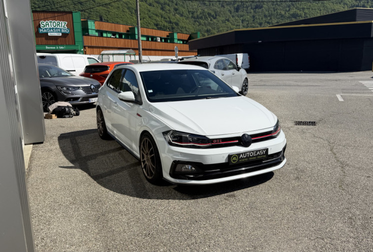 Volkswagen Polo 2.0 TSI 200 SS DSG6 GTI - CarPlay - Sièges chauffants