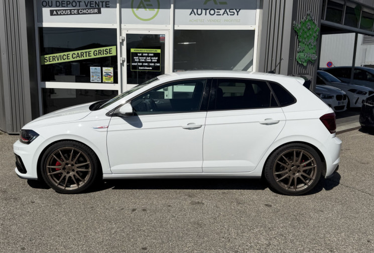 Volkswagen Polo 2.0 TSI 200 SS DSG6 GTI - CarPlay - Sièges chauffants