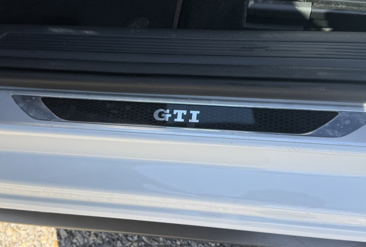 Volkswagen Polo 2.0 TSI 200 SS DSG6 GTI - CarPlay - Sièges chauffants