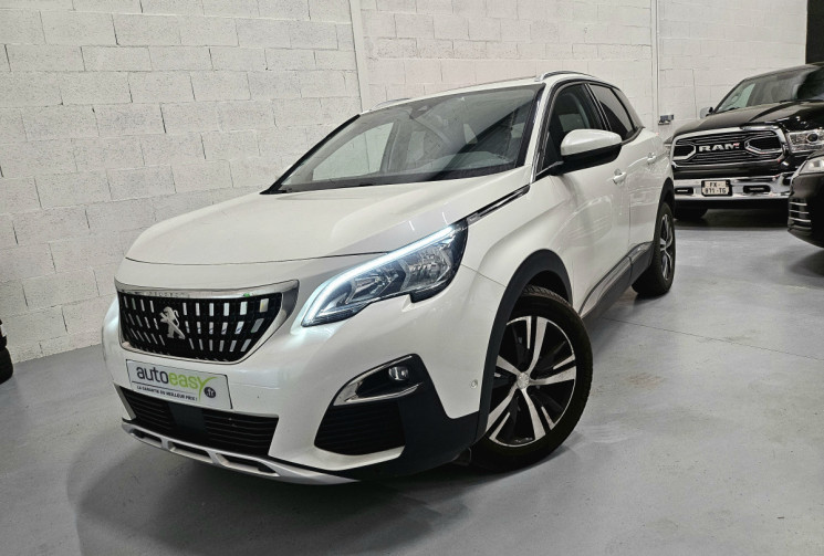 Peugeot 3008 1.6 THP  EAT6 S&S 165 cv allure / Focal / toit pano