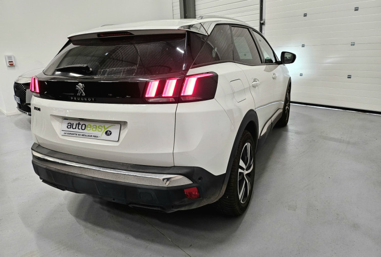 Peugeot 3008 1.6 THP  EAT6 S&S 165 cv allure / Focal / toit pano
